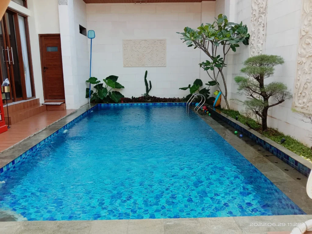 jasa pembuatan kolam renang murah